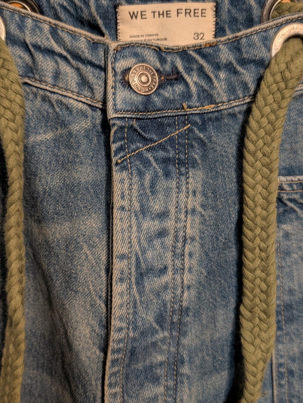 We The Free By Free People Moxie Jeans * NWOT *32 - Picture 3 of 4
